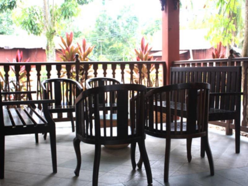 Green Village Pasir Salak Eco River Resort Kampung Gajah  外观 照片