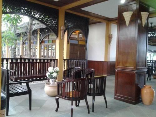Green Village Pasir Salak Eco River Resort Kampung Gajah  外观 照片